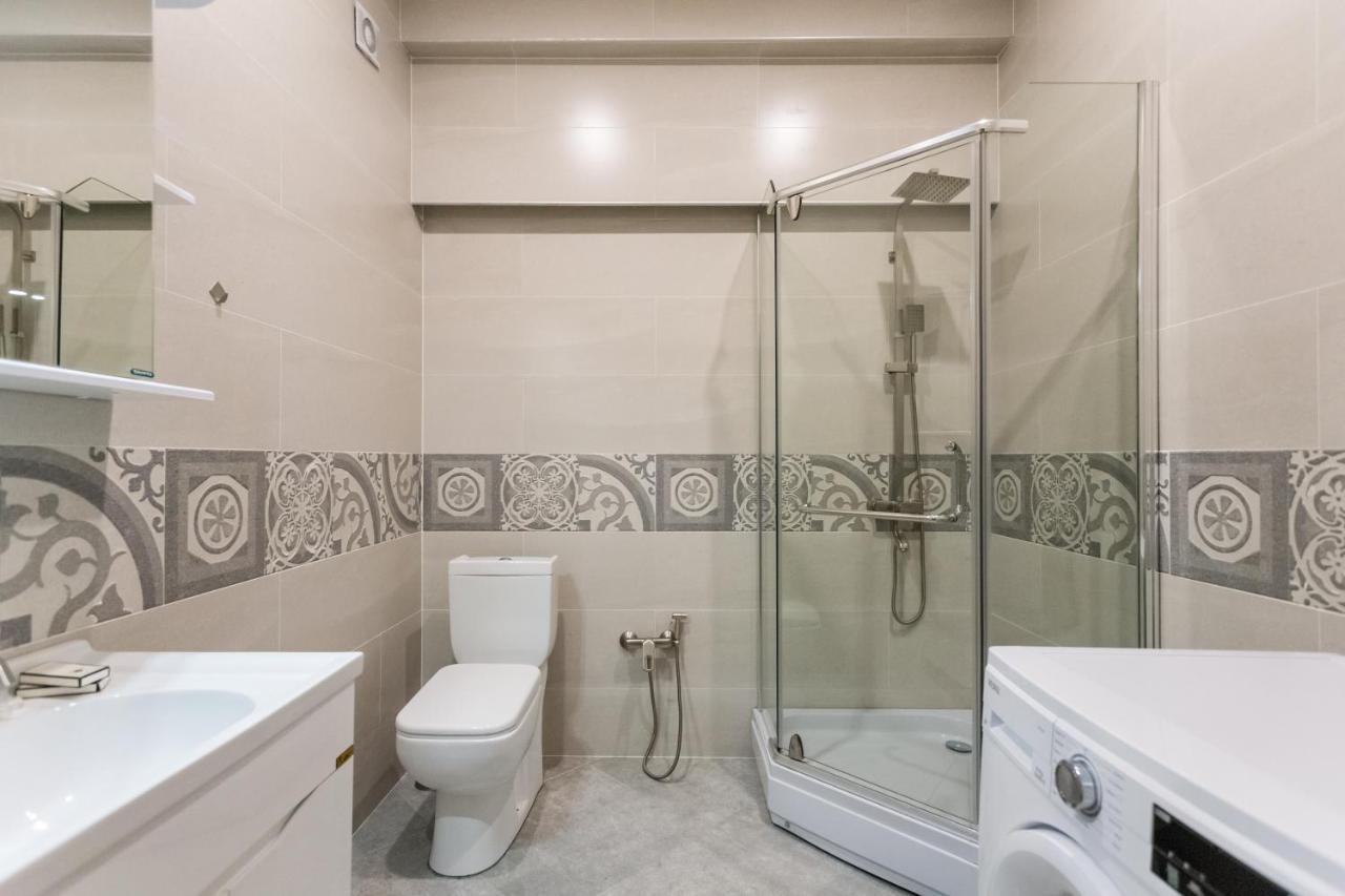 Central Comfort Place L Tbiliszi Kültér fotó